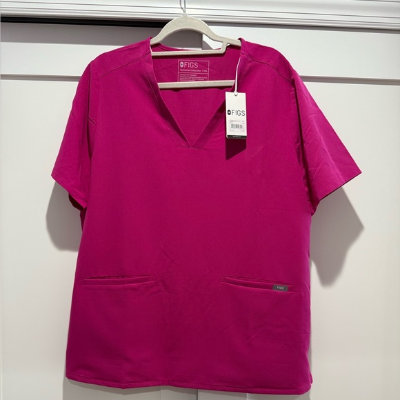 Figs Raspberry Scrub Top NWT - Picture 3 of 3